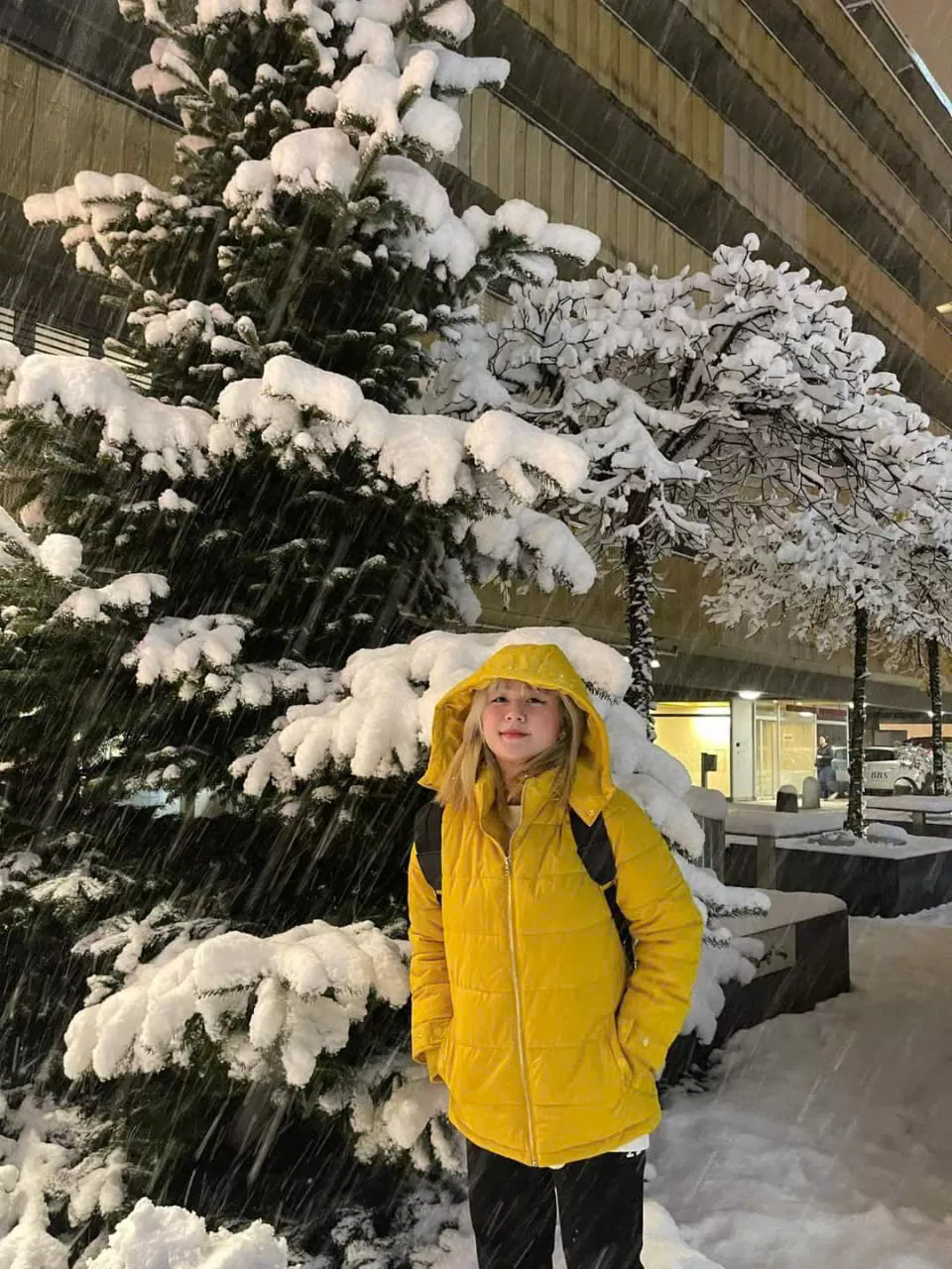 ✨ Ngọc Trinh – Du học sinh Thụy Sĩ, ngành Quản lý Khách sạn